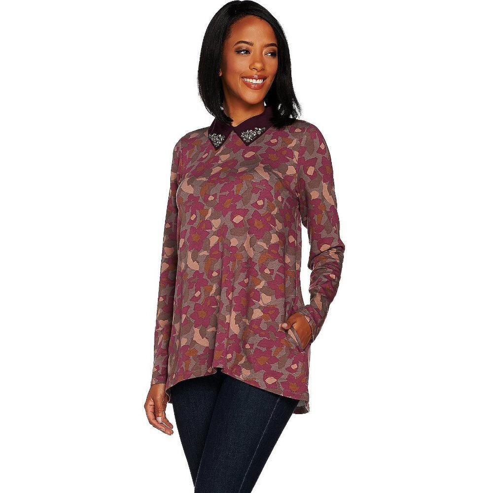 LOGO Lounge by Lori Goldstein Printed French Terry Top with Beaded Collar P3135